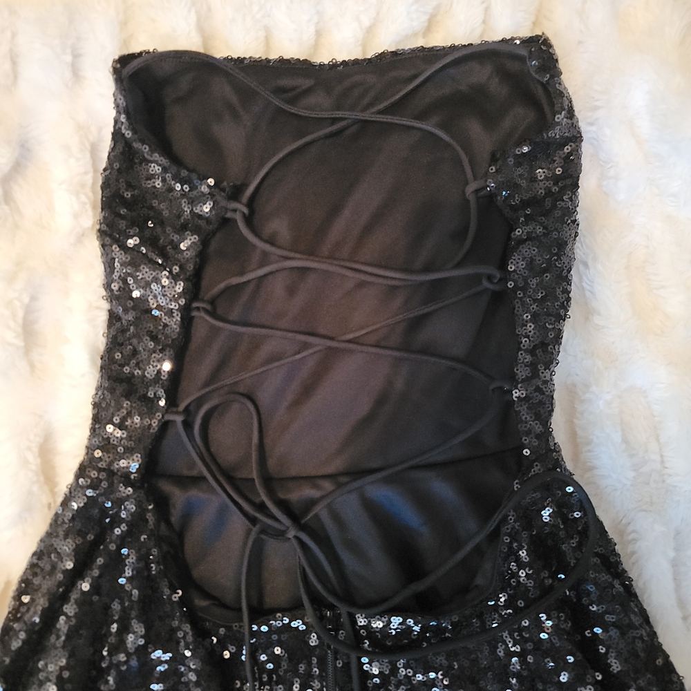 Windsor Black Sequin Dress - Picture 3 of 6